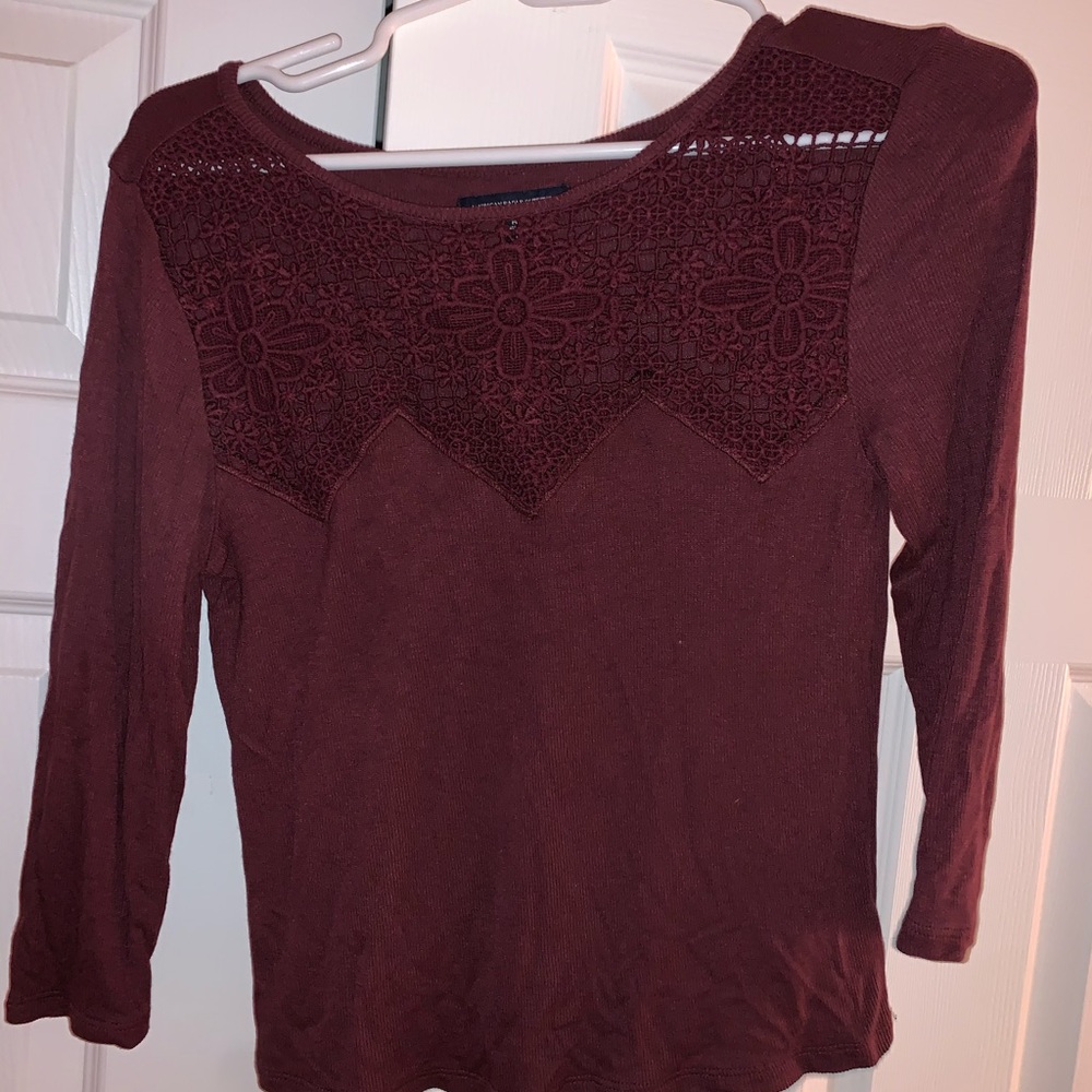 American Eagle Maroon Top
